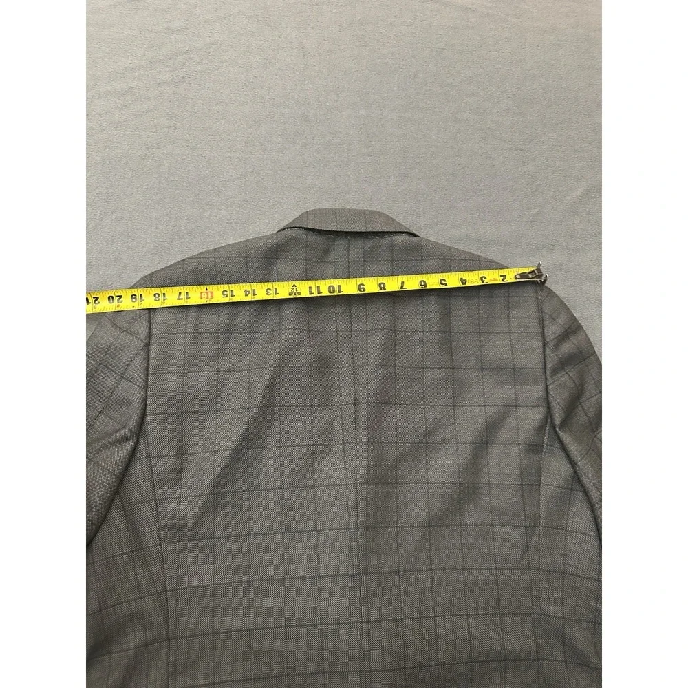Canali Blazer Mens 40R US 58R EU Gray Plaid Wool Sport Coat Jacket Italy